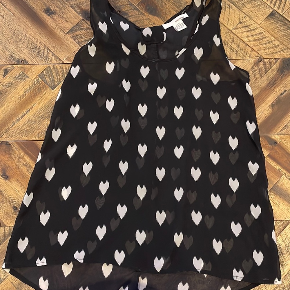Sans Souci Black and White Heart Racerback Top with large bow on the back